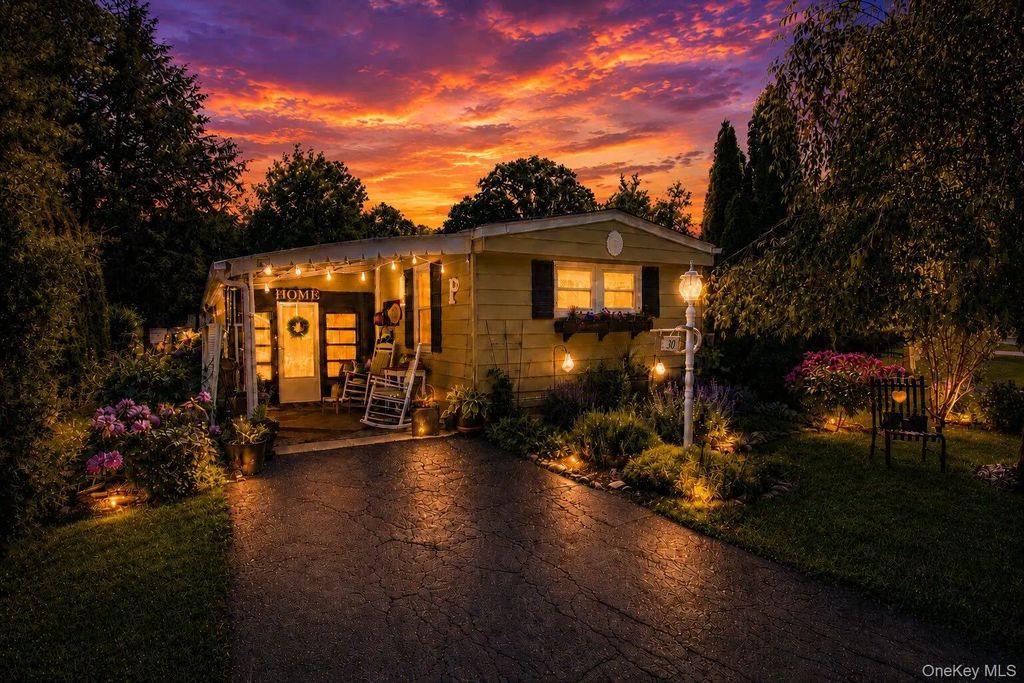 30 Tally-ho Drive, Dover Plains