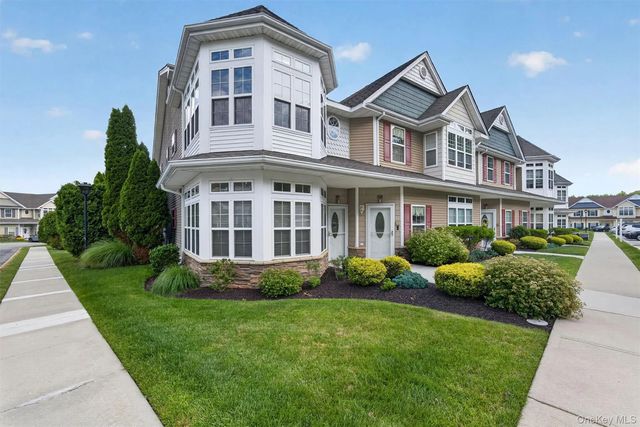 Photo of Listing #1008121