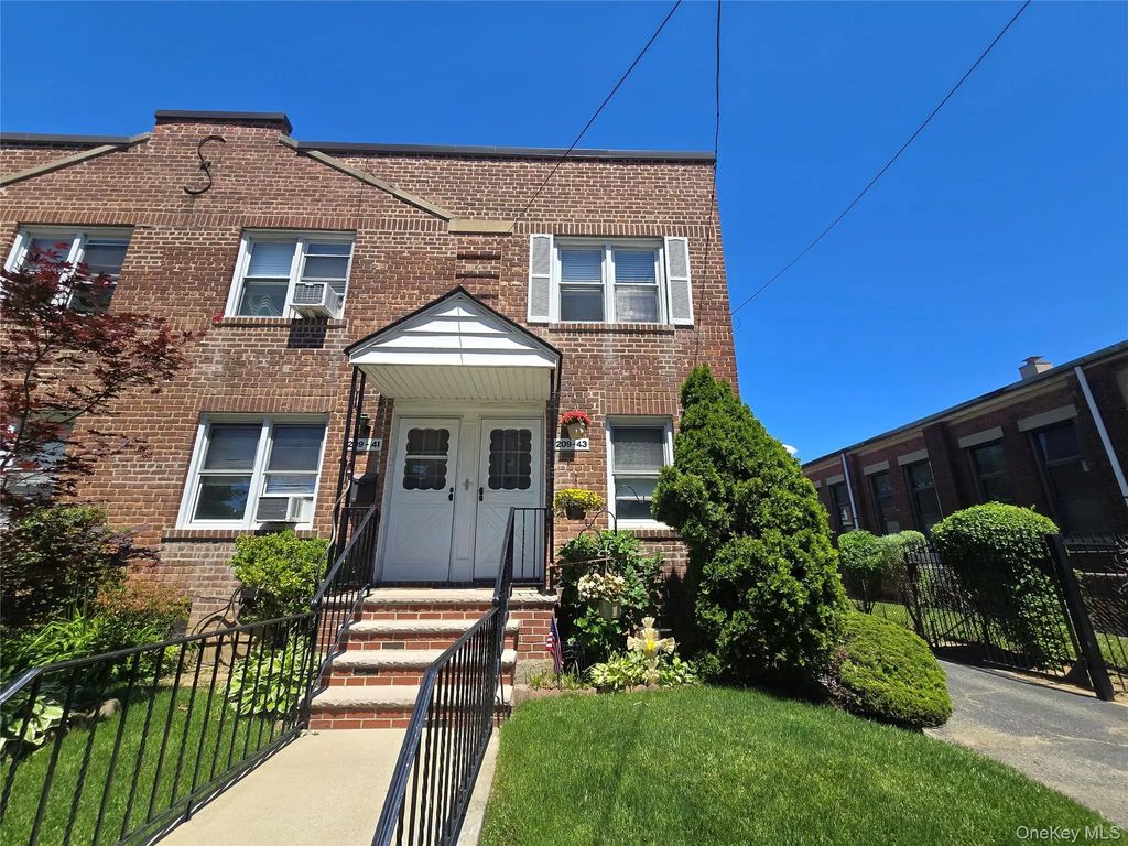 209-43 35 Avenue # A, Bayside