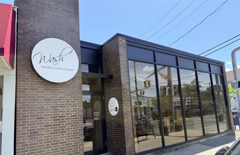 30 Main Street # 1, Port Washington