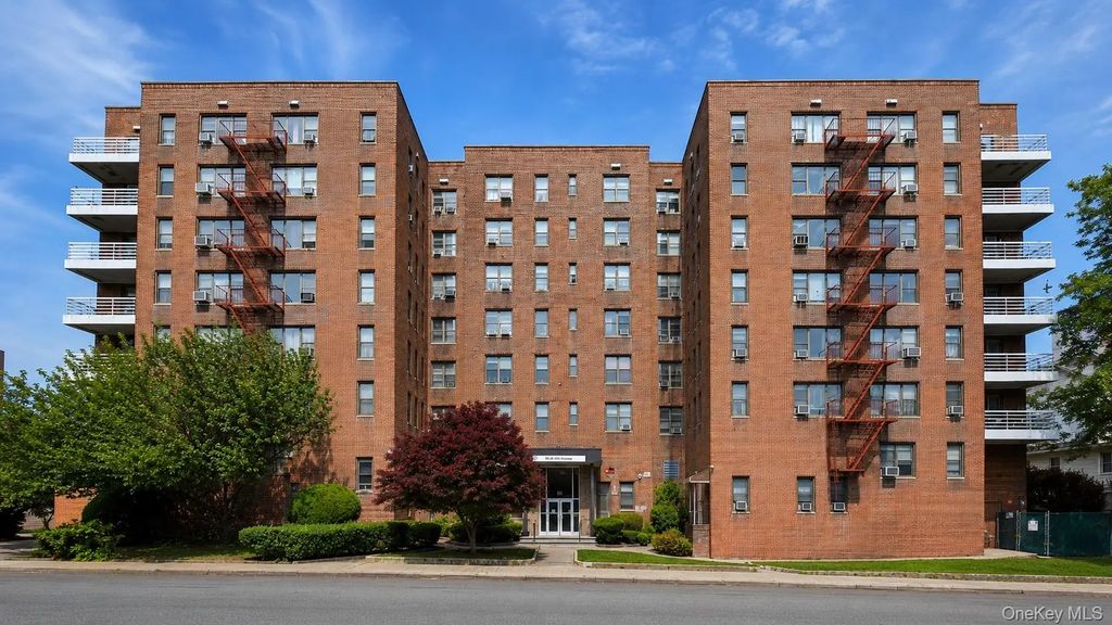 11 Bronx River Road # 1m, Yonkers