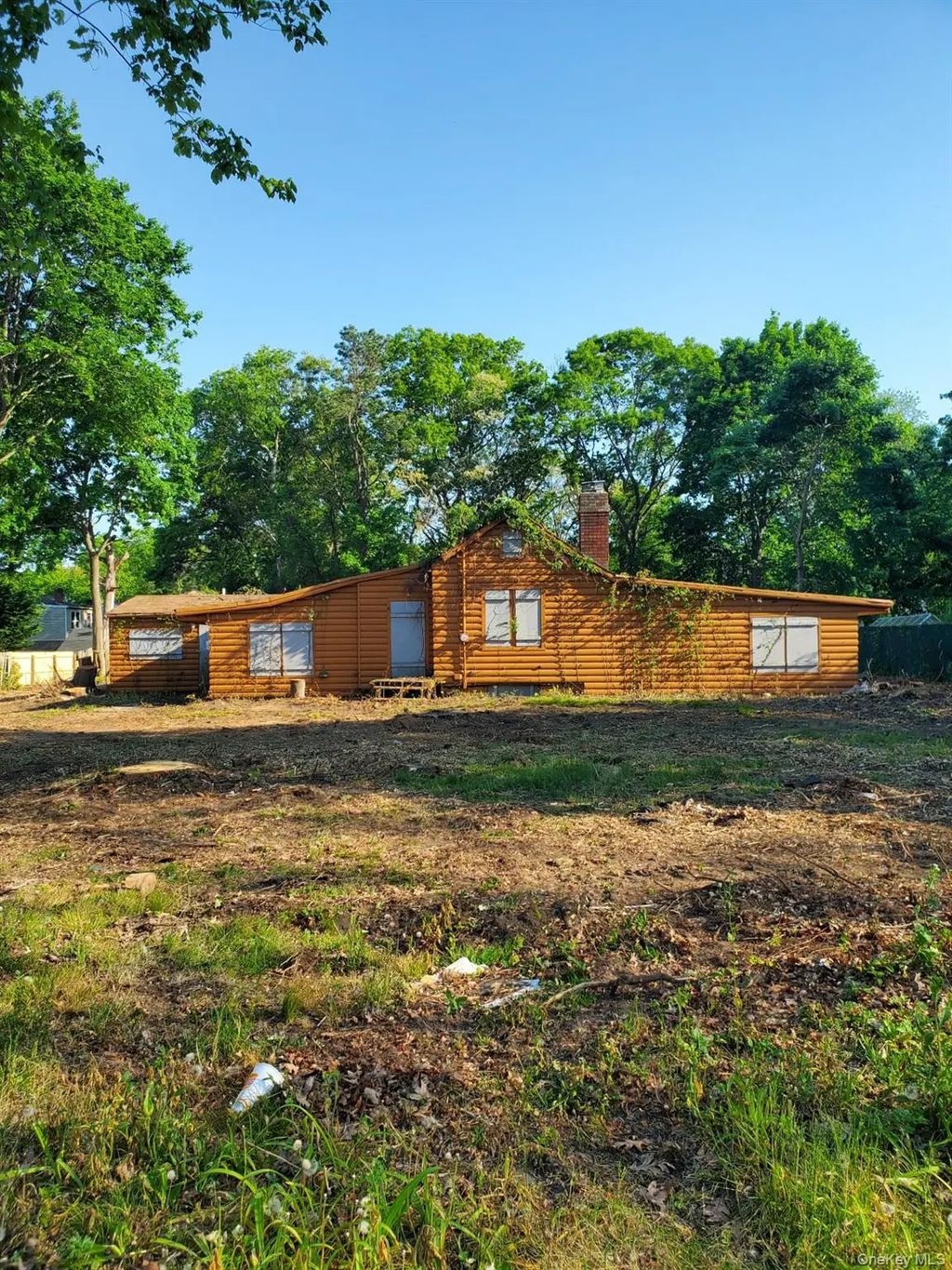 34 Peach Street, Central Islip