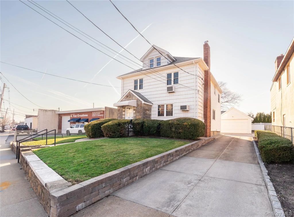 50 S Long Beach Road, Rockville Centre