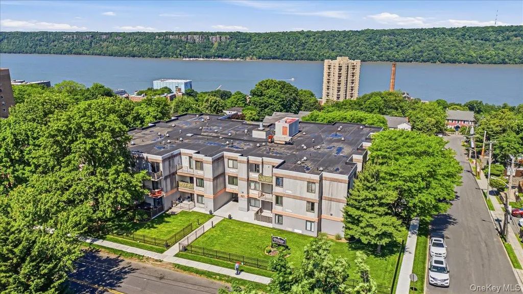 421 N Broadway # 28, Yonkers