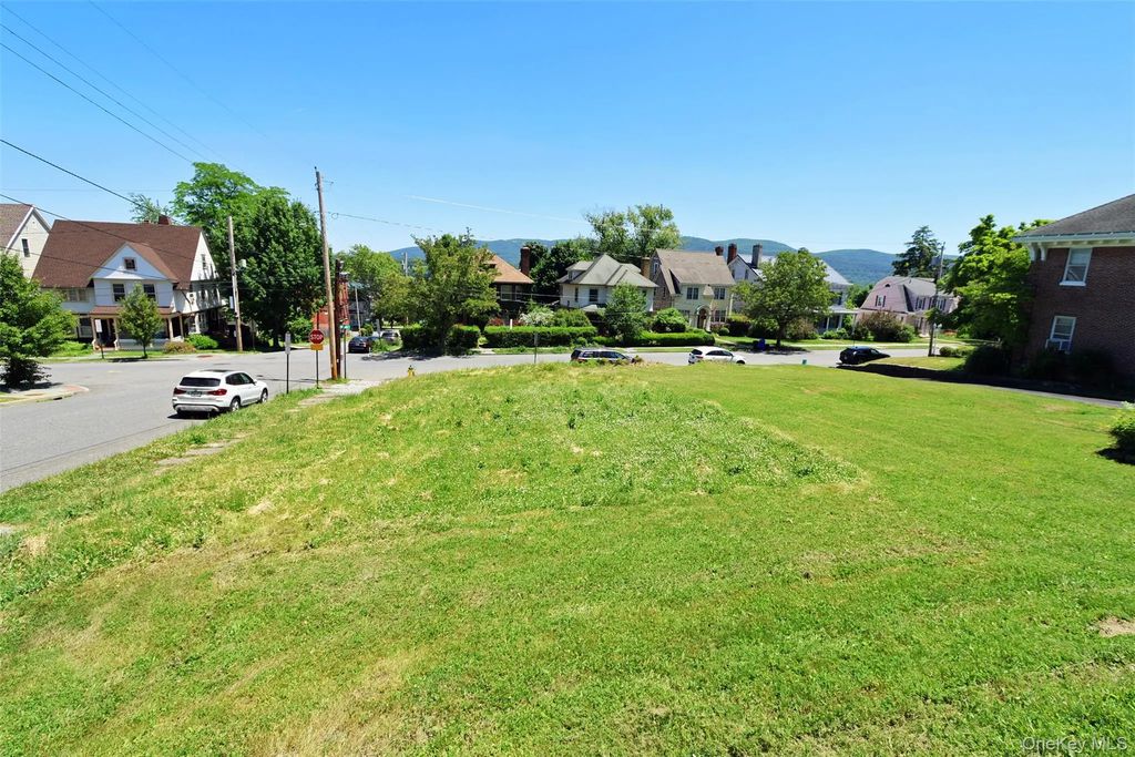 397 Grand Street, Newburgh