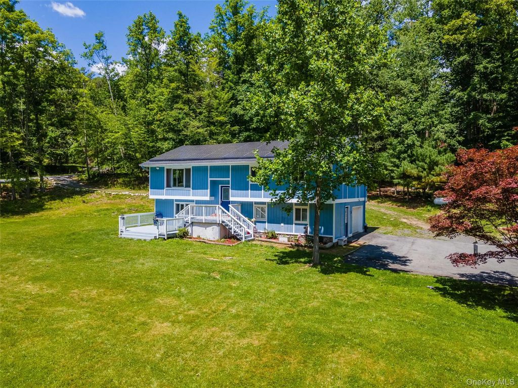 20 Patrick Drive, Bloomingburg