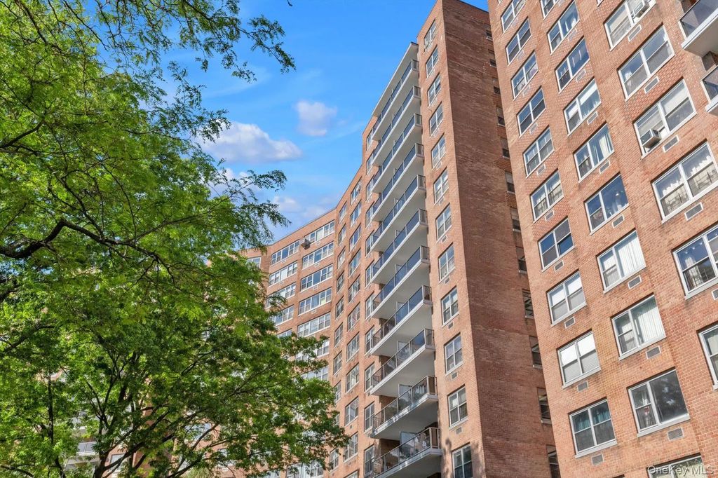 61-20 Grand Central Parkway # A208, Forest Hills
