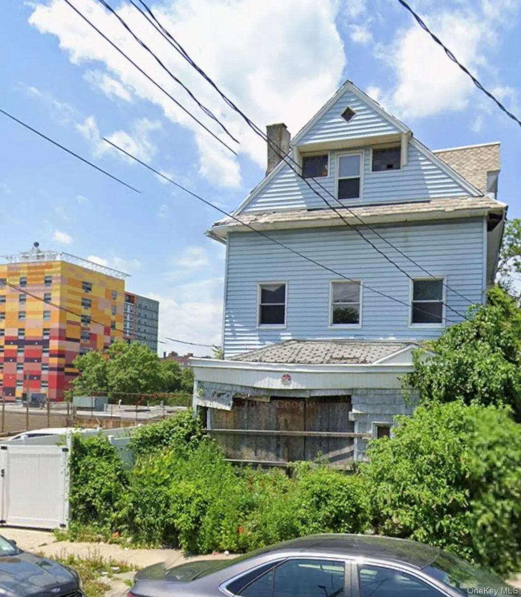 10 N Terrace Avenue, Mount Vernon