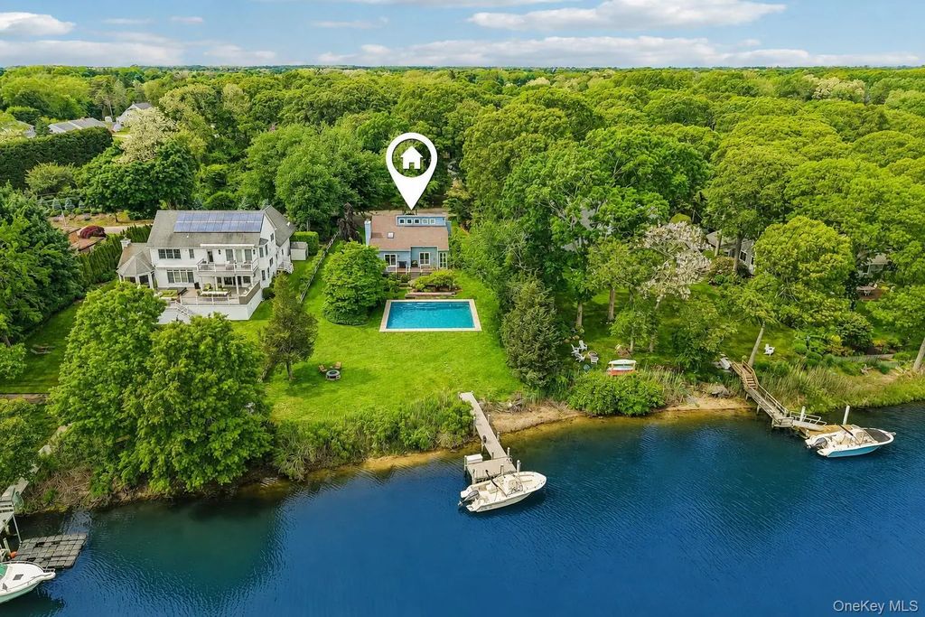 2100 Glenn Road, Southold