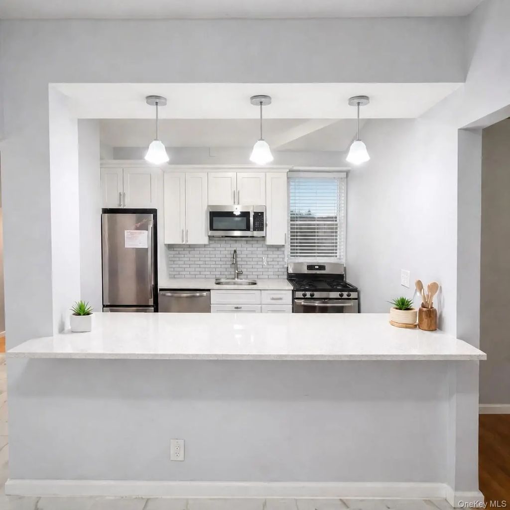 2 Fisher Drive # L1, Mount Vernon
