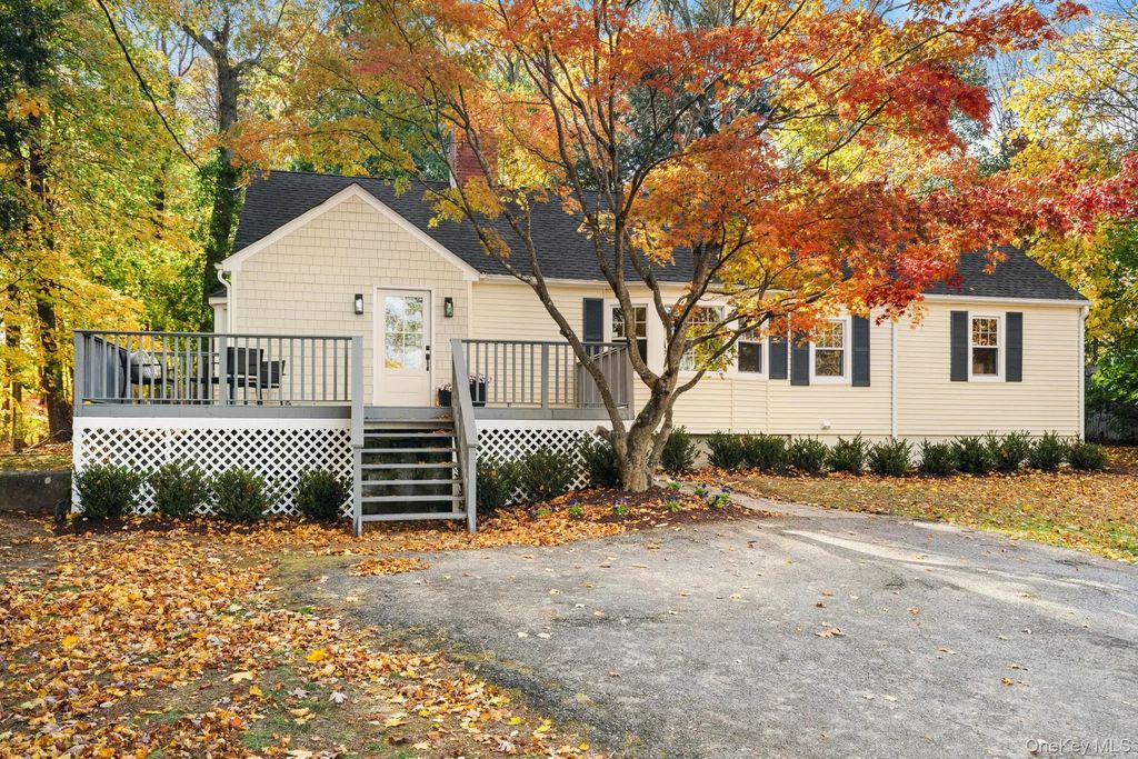 27 Winding Lane, Bedford Hills