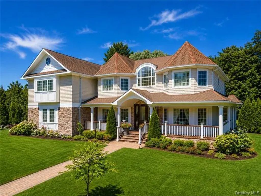 78 Swan Court, East Hills