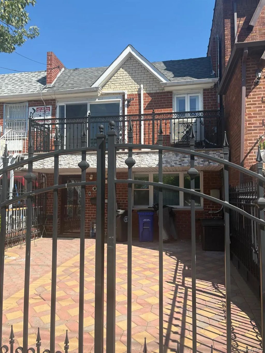 11513 Linden Boulevard, South Ozone Park