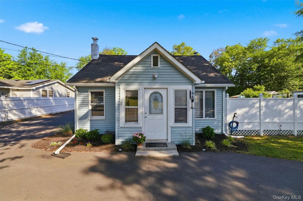 9 Fulmer Road, Huguenot