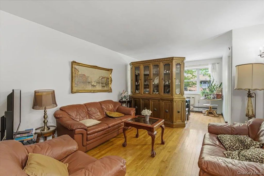99-10 60th Avenue # 2b, Corona