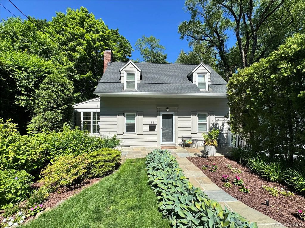 23 Chadwick Road, White Plains