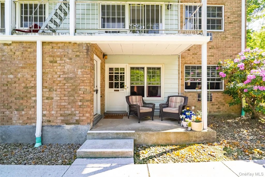 1840 Crompond Road # 7a8, Peekskill