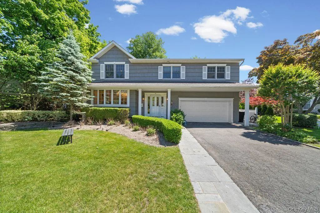 29 Waverly Place, Lawrence