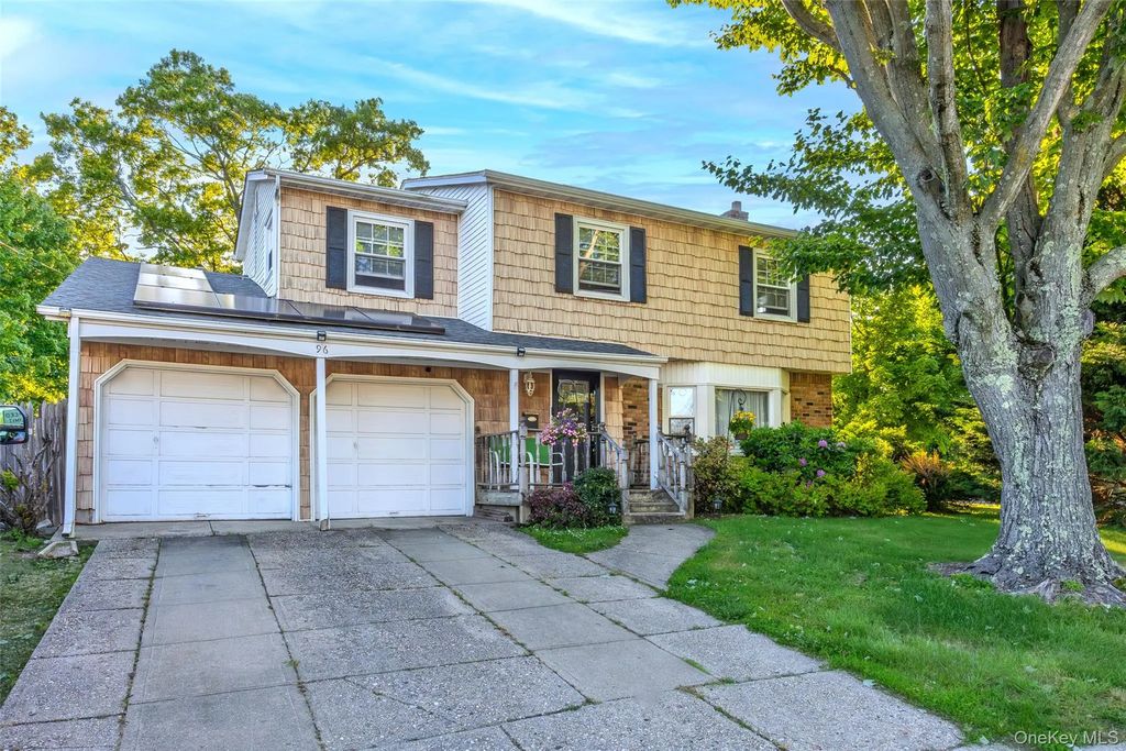96 Hudson Avenue, Brentwood