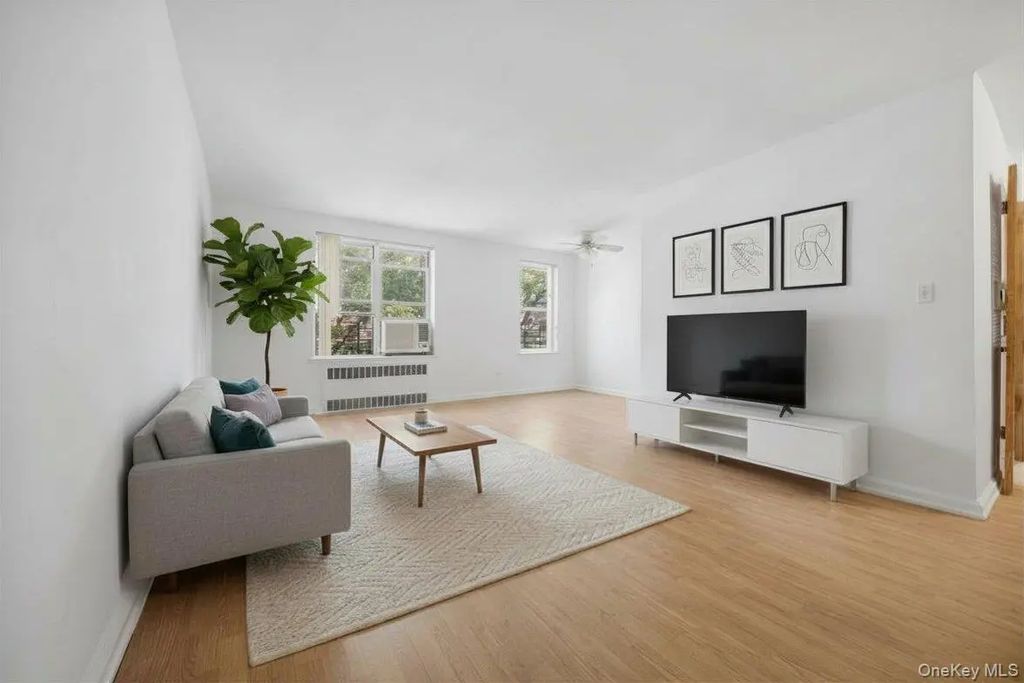 105-24 67 Avenue # 3d, Forest Hills