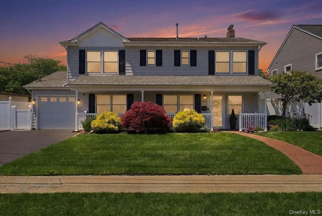 346 Seaford Avenue, Massapequa