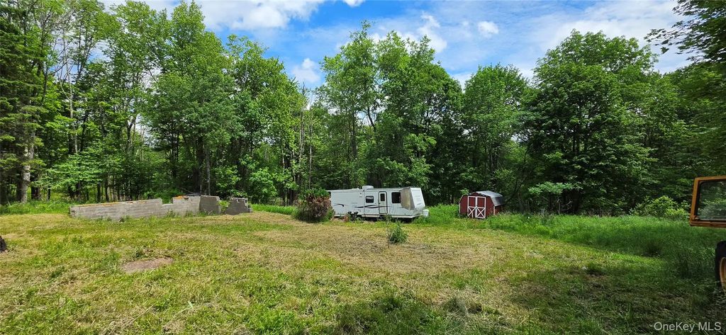 208 Parksville Road, Parksville