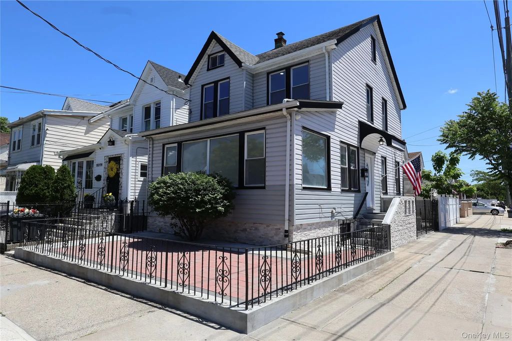168-02 116th Avenue, Jamaica