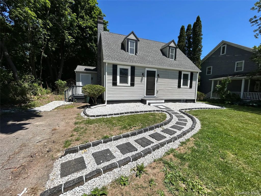 32 Reimer Avenue, Dover Plains