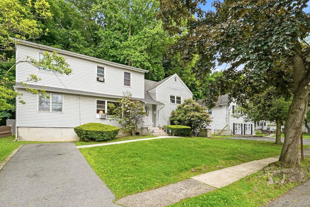 100 Pembrook Drive, Yonkers