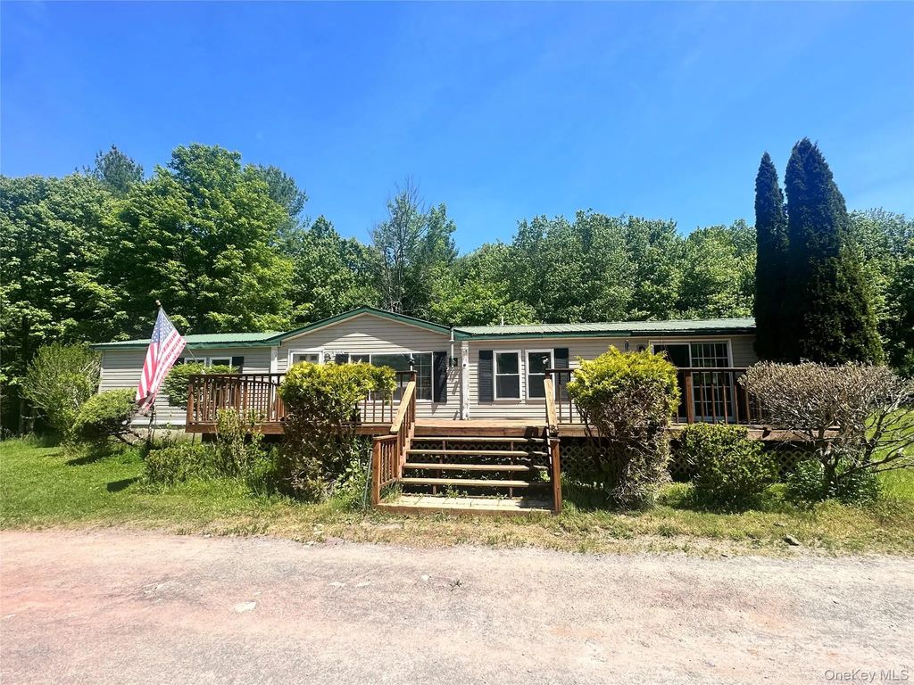 375 Harris Road, Monticello