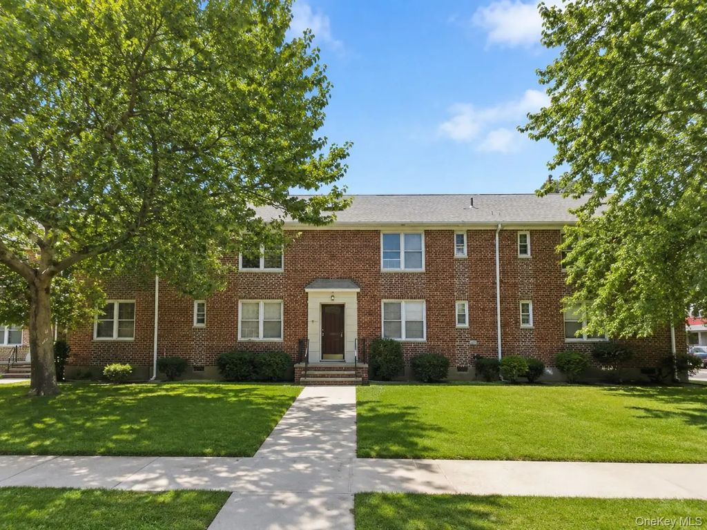 35-21 205th Street # 314, Bayside