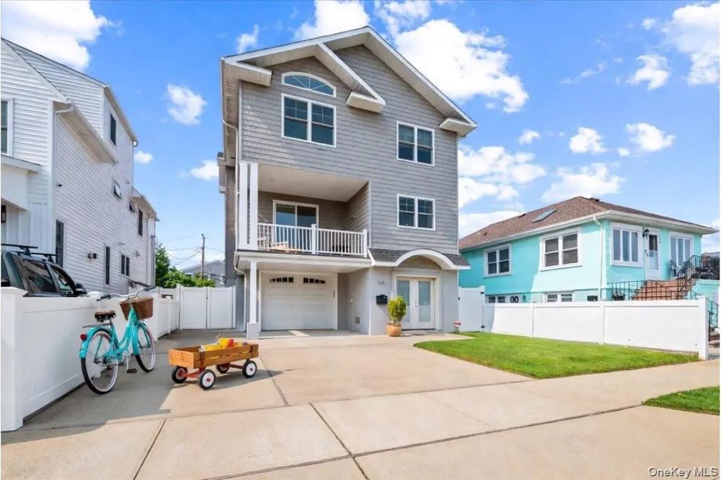 545 E Fulton Street, Long Beach