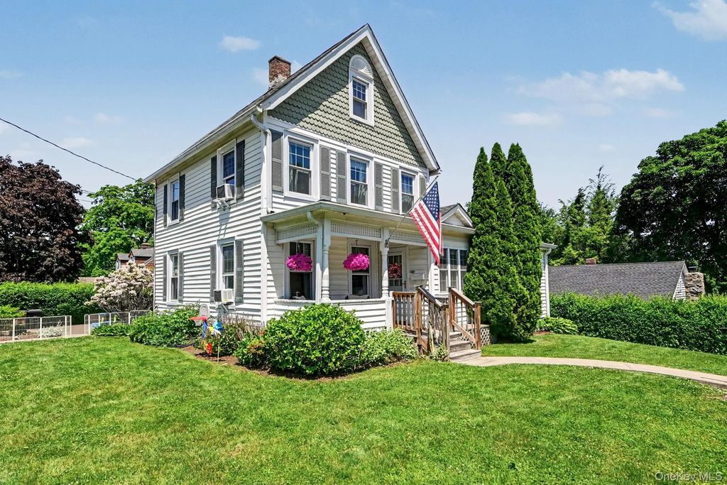 80 Leonard Street, Stamford