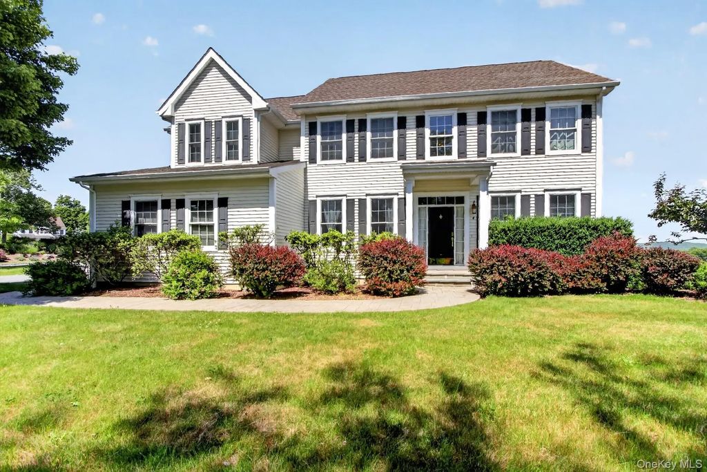 4 Augusta Court, Monroe