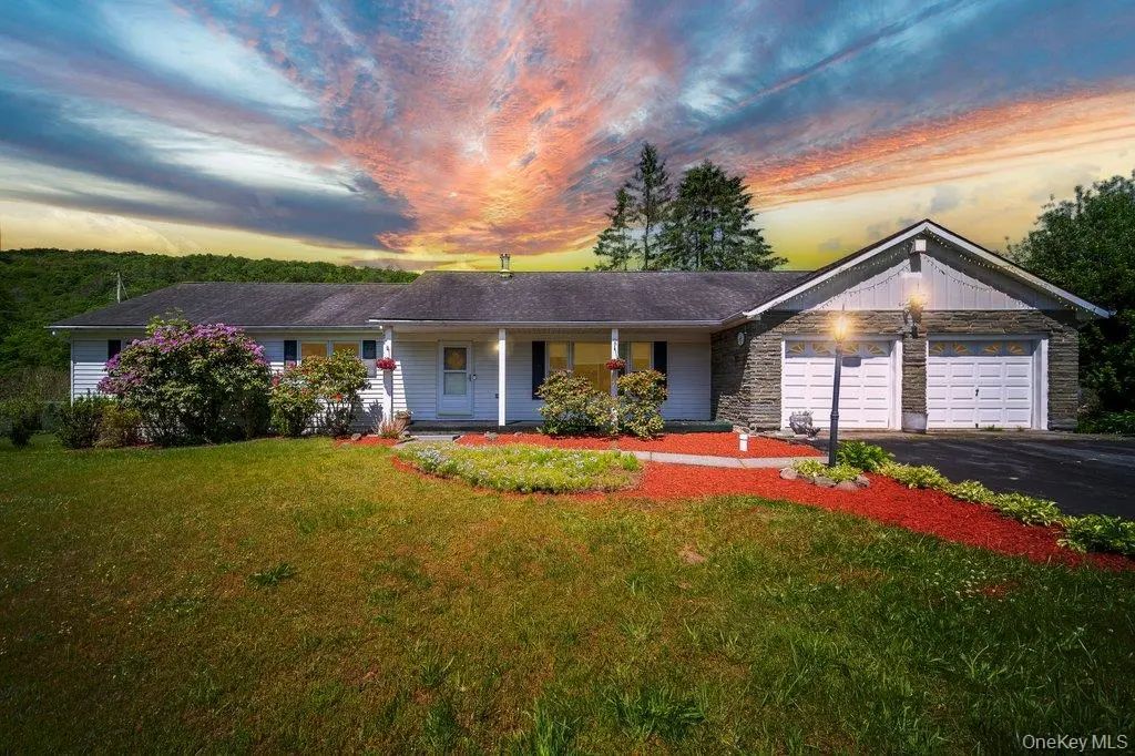 253 Rockland Road, Roscoe