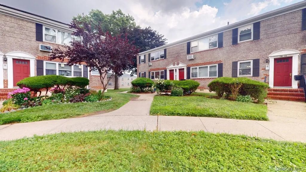 150-28 Jewel Avenue # 1, Flushing