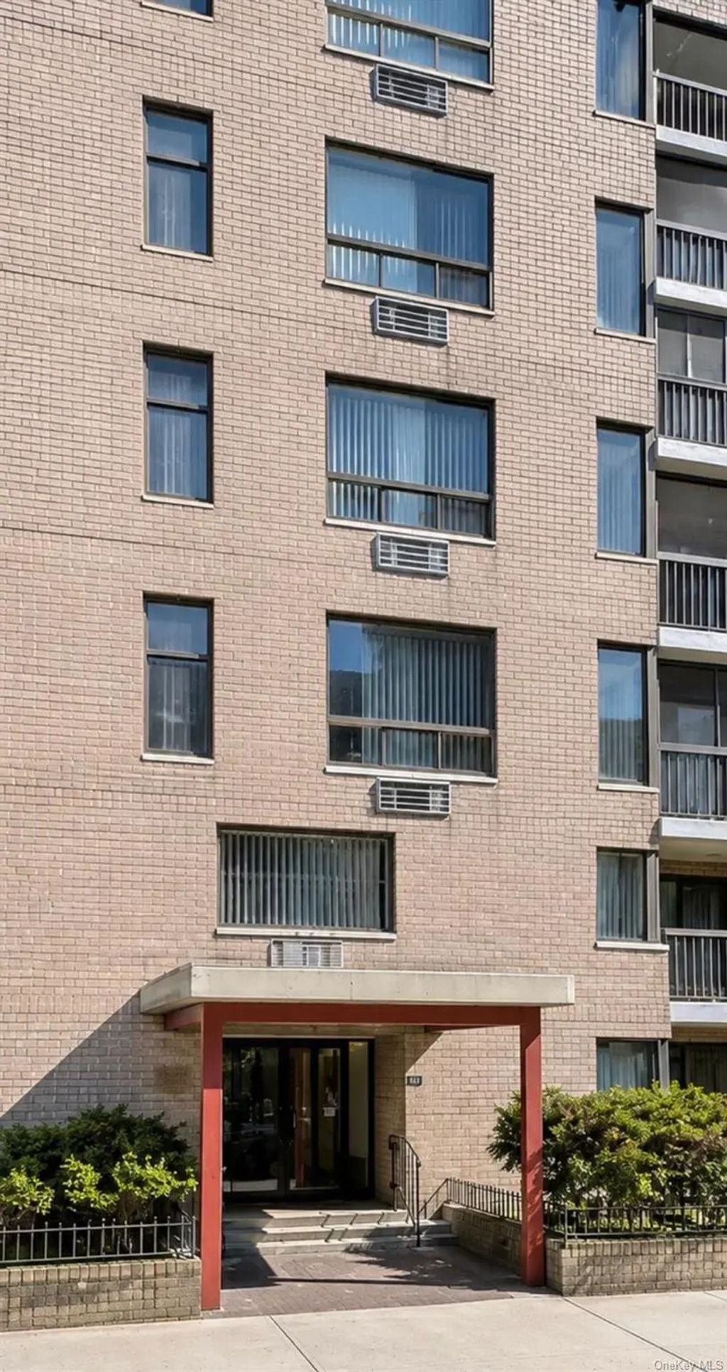 134-46 Maple Avenue # 5b, Flushing