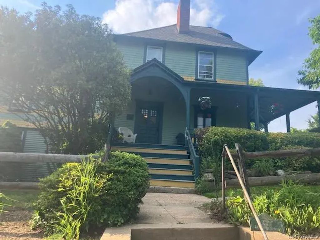 332 Franklin Avenue # C, Sea Cliff