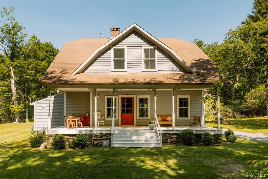 133 Revonah Hill Road, Liberty
