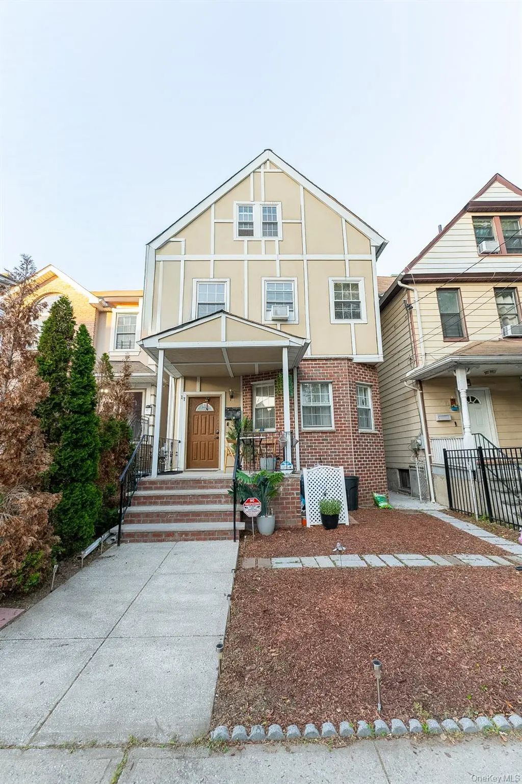 17 S 7th Avenue, Mount Vernon