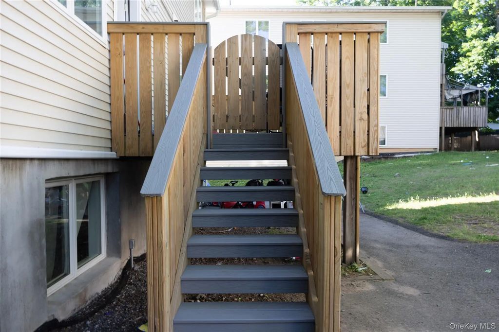 4 Rita Avenue # B, Monsey