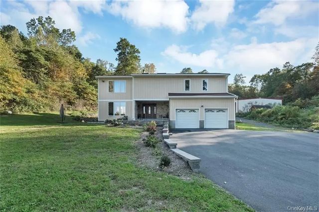 63 Whitetail Run, Chester