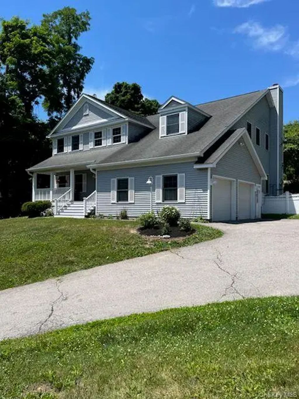 9 Mystic Glen Place, Fishkill