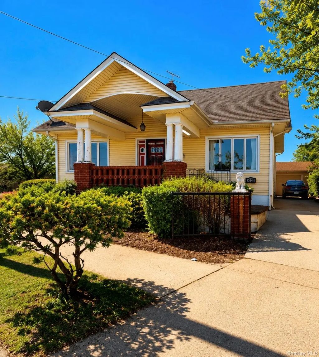 13510 Farmers Boulevard, Jamaica
