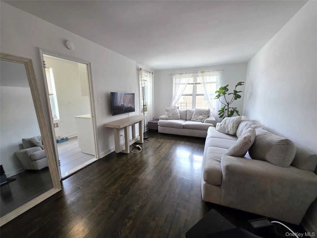 33-15 81st Street # 5d, Jackson Heights