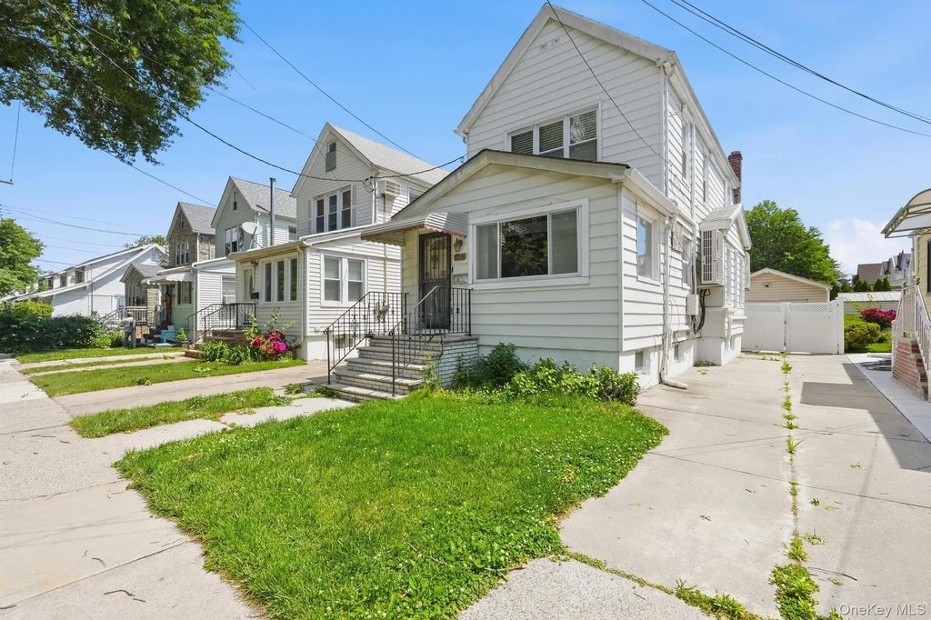 92-51 Winchester Boulevard, Queens Village