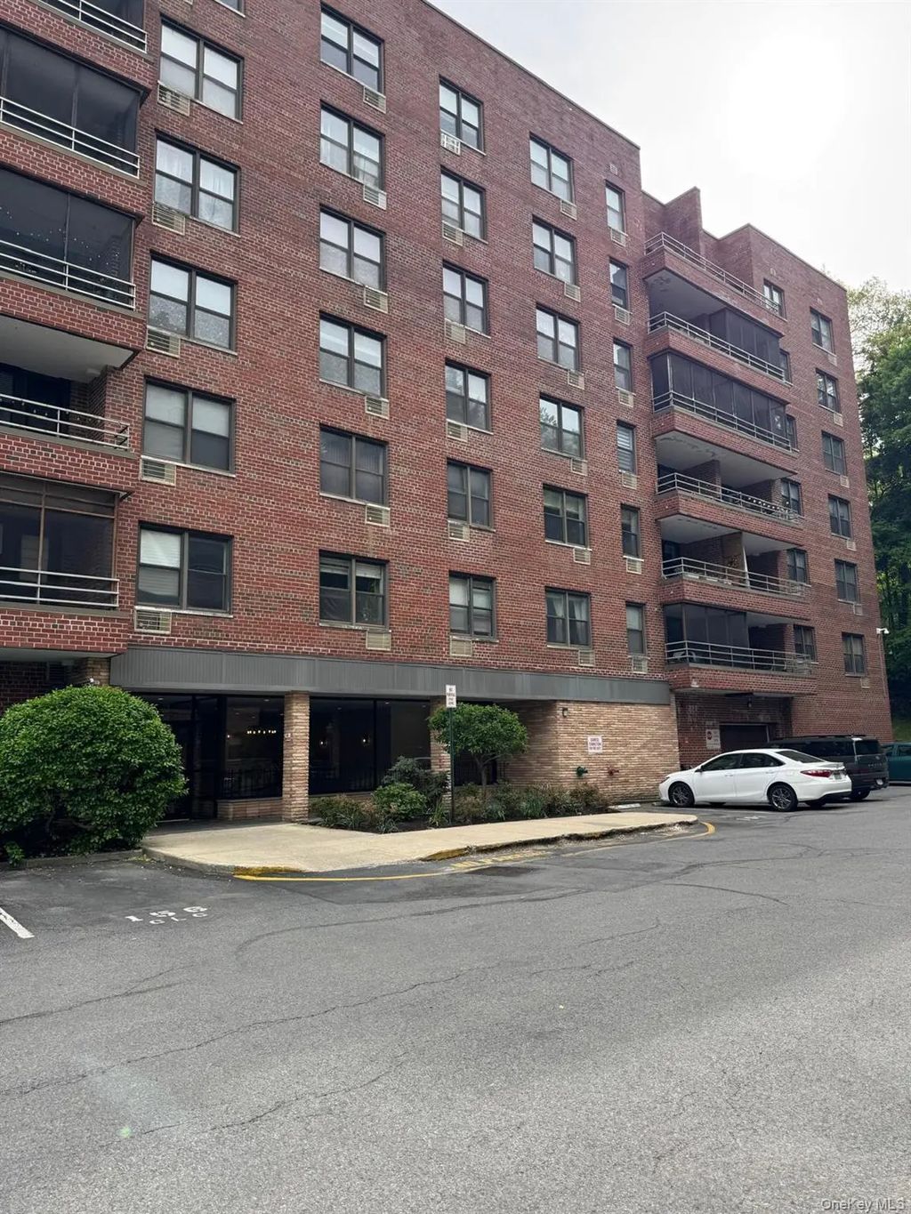 50 Barker Street # 332, Mount Kisco