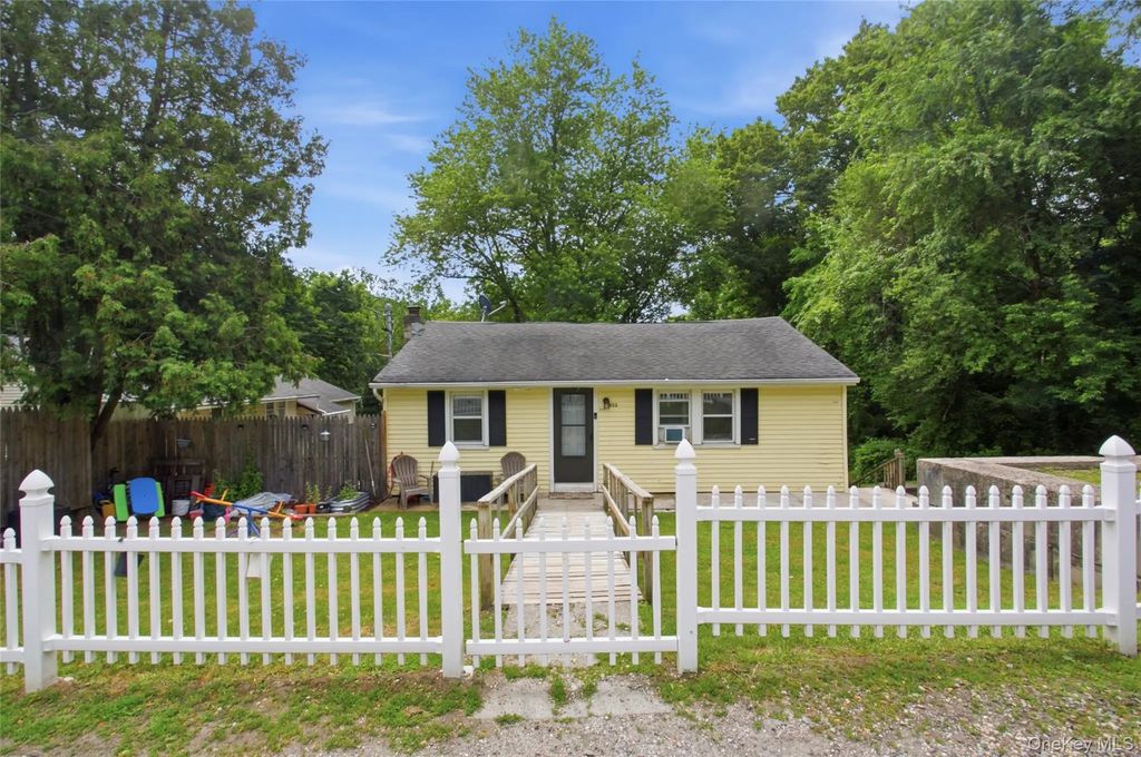 333 Route 312, Brewster