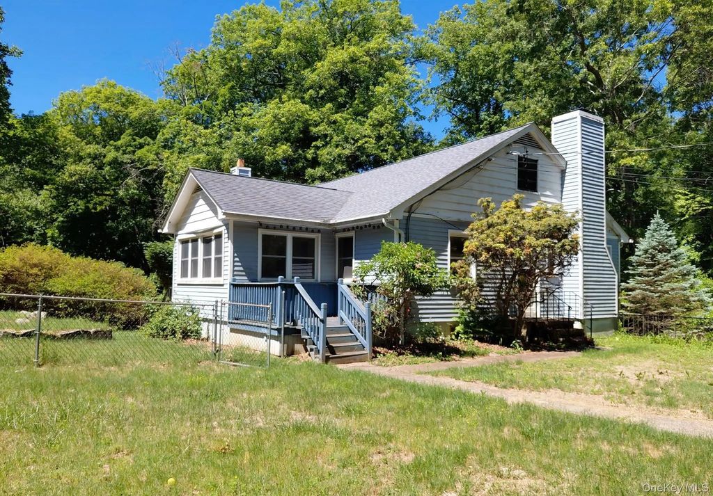 27 Hillside Drive, Cortlandt Manor
