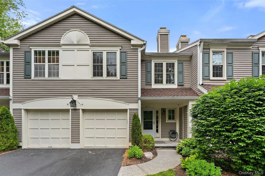 611 Pondside Drive, White Plains